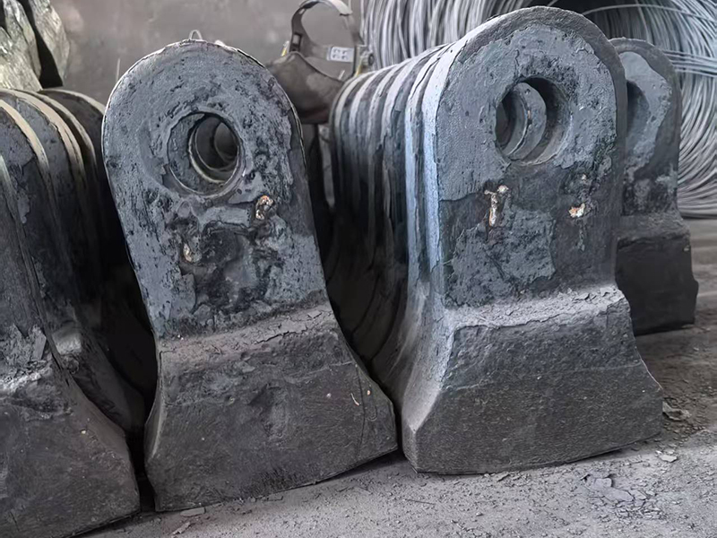 我公司主營的碎石機錘頭有哪些優勢呢?